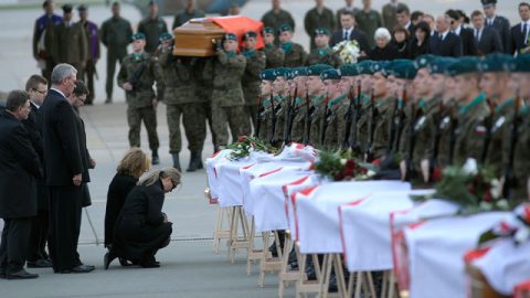 Dariusz Stokwiszewski: Smoleńska saga – brak szacunku i ekshumacje