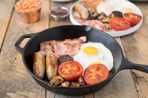 Full English Breakfast – historia angielskiego śniadania