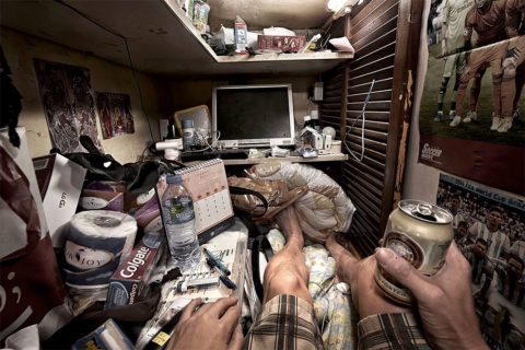 „Coffin Cubicles” czyli życie na 1.4m2