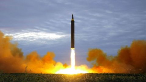 Korea Północna przeprowadziła kolejną próbę rakietowa. Pocisk przeleciał nad Japonią