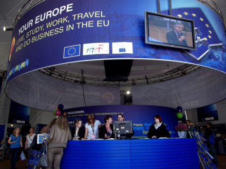 Eurostat przedstawił mapę dobrobytu w Europie. Polska nie nadrabia dystansu do Unii Europejskiej