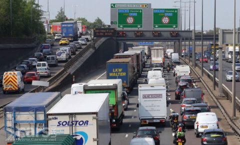 Zmiany w unijnych przepisach o delegowaniu pracowników. Firmy mogą być zmuszone do zakładania oddziałów w innych krajach