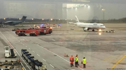 Polak sparaliżował ruch na lotnisku w Hanowerze