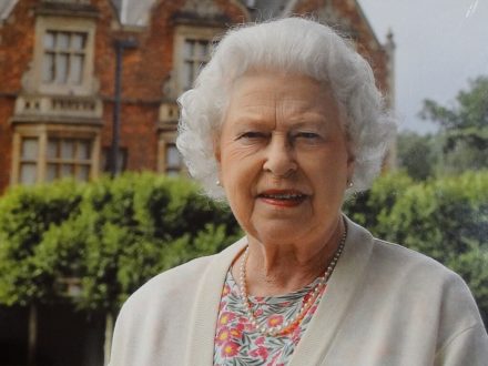 95 urodziny królowej Elżbiety II. 10 faktów z życia brytyjskiej monarchini