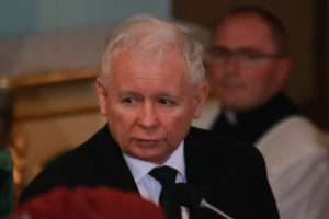 Kto powiedział, że nieformalny przywódca naszego kraju, człowiek cwany musi myśleć racjonalnie?