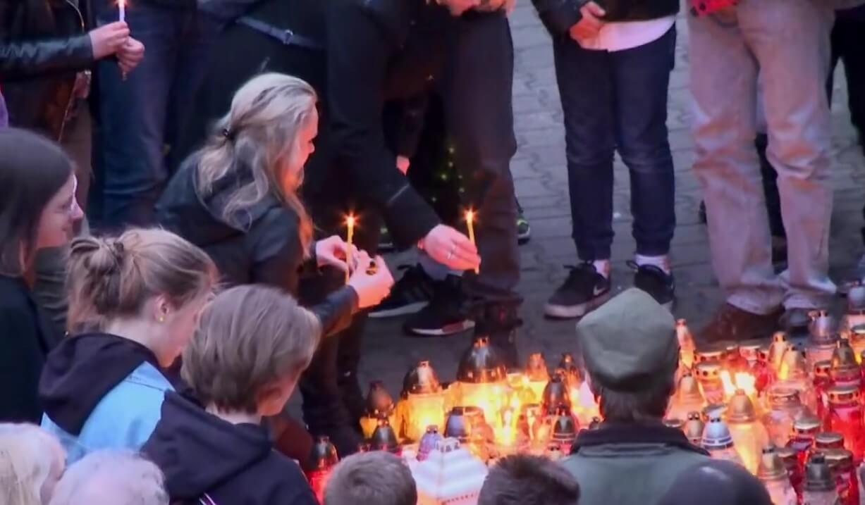 Warszawa: Pogrzeb ucznia zamordowanego w szkole w Wawrze