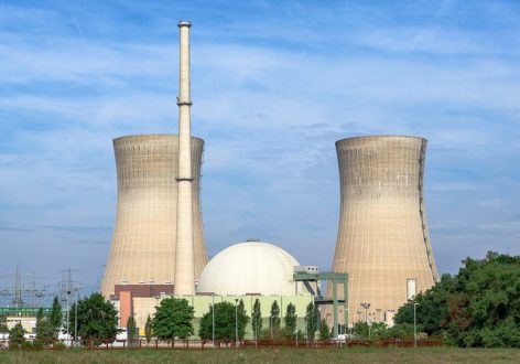 Szwajcaria i Niemcy odłączają z sieci elektrownie atomowe.