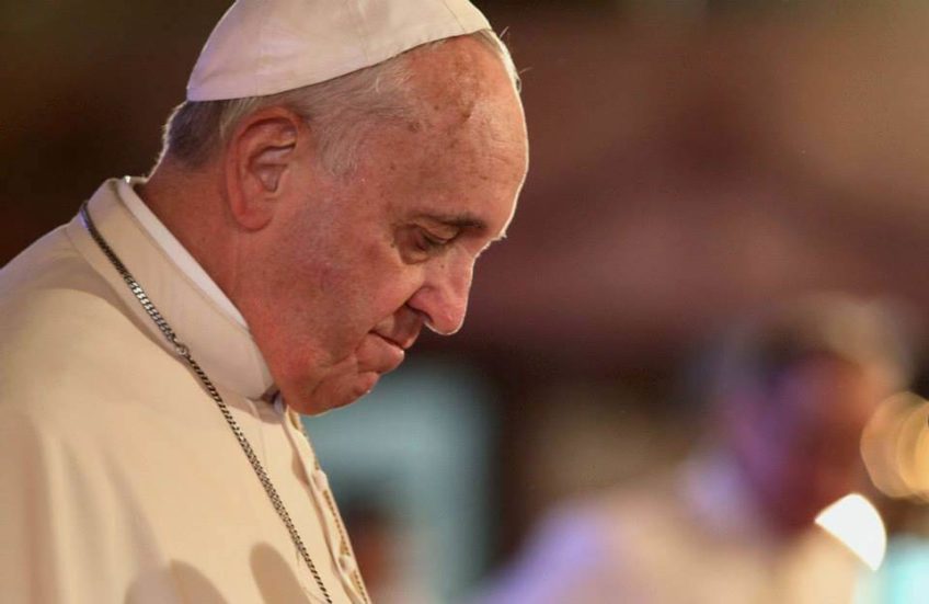 Papież Franciszek zniósł tzw. tajemnicę papieską w sprawach dotyczących nadużyć seksualnych rozpatrywanych według prawa kanonicznego