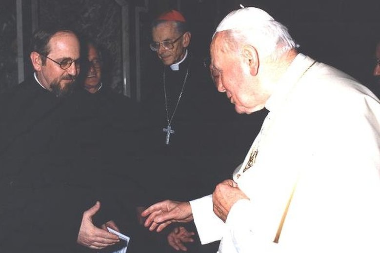 Ks. Stanisław Walczak z Janem Pawłem II