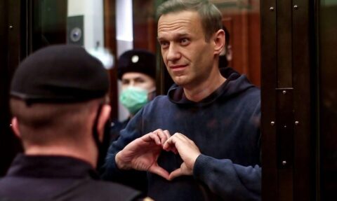Niepokojący stan zdrowia Aleksieja Nawalnego. Jego współpracownicy wzywają do protestów