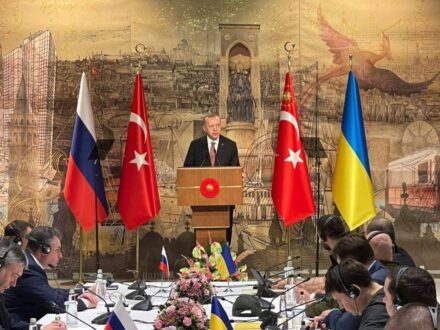 Rosjanie przyznają się do porażki.  Putin szuka sposobu na wyjście z impasu