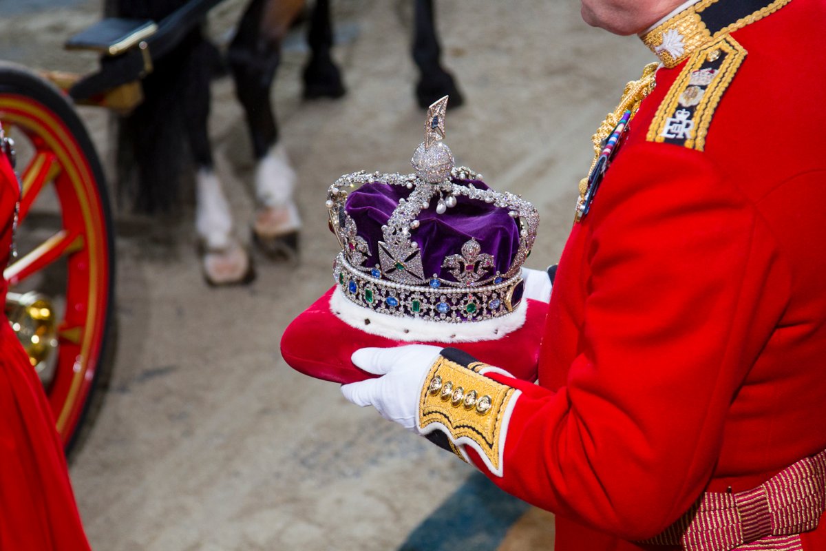 Brytyjska korona państwowa (Imperial State Crown) – insygnium ceremonialne władców Zjednoczonego Królestwa Wielkiej Brytanii i Irlandii Północnej, symbol Imperium brytyjskiego